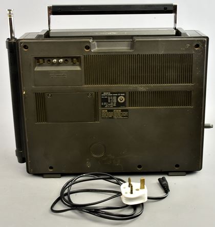 Sony-CF-950S multi-wave radio & cassette